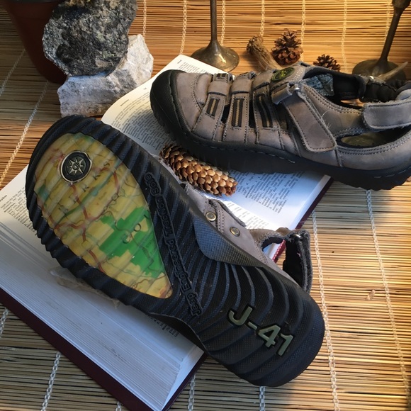 LIKE NEW! J - 41 SeaLine WJ06SEA Terrain Sandal - Picture 7 of 8